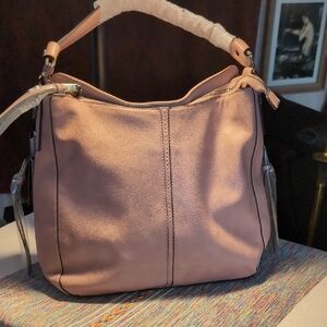 NWT Realer Hobo Bag In Dusty Rose